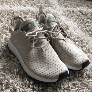 Great condition! Barely worn